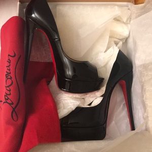 Red bottoms heels